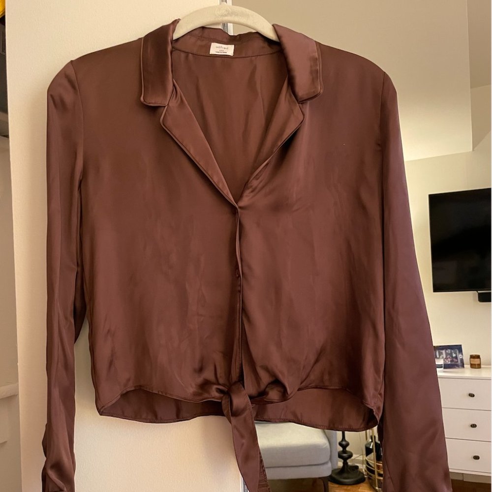 Aritzia Wilfred Tie-Front Satin Blouse NEW XS